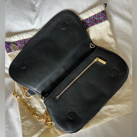 Tory Burch Clutch-Versatile worn 3 different way - Picture 10 of 10